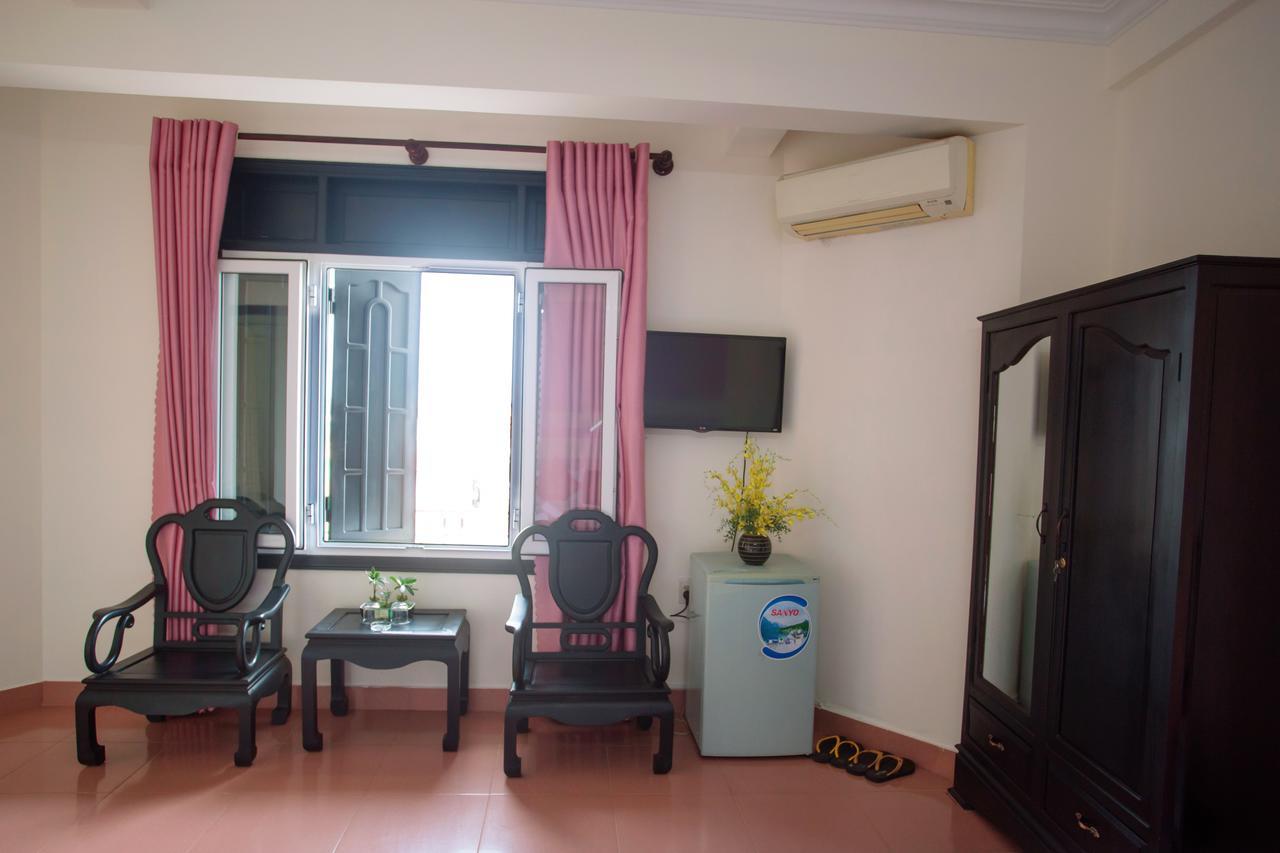 Casablanca Boutique Hotel Hue Exterior photo